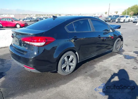2018 Kia Forte S z USA, uszkodzony, nr VIN 3KPFL4A79JE283821